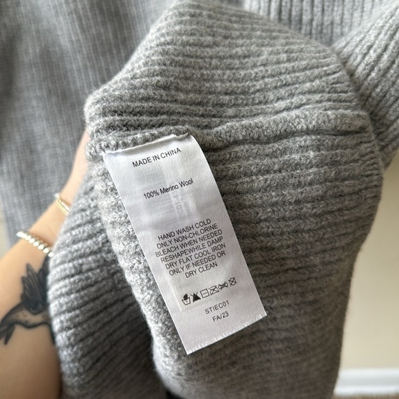 Quince Australian Merino Wool Relaxed Turtleneck Sweater Dress Heather Grey - Picture 8 of 10